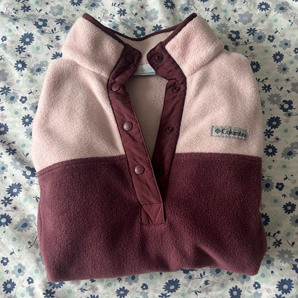 Columbia Snap Button Pull Over